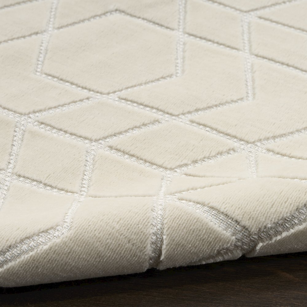 Nourison Home Washable Charm Area Rug. Picture 7