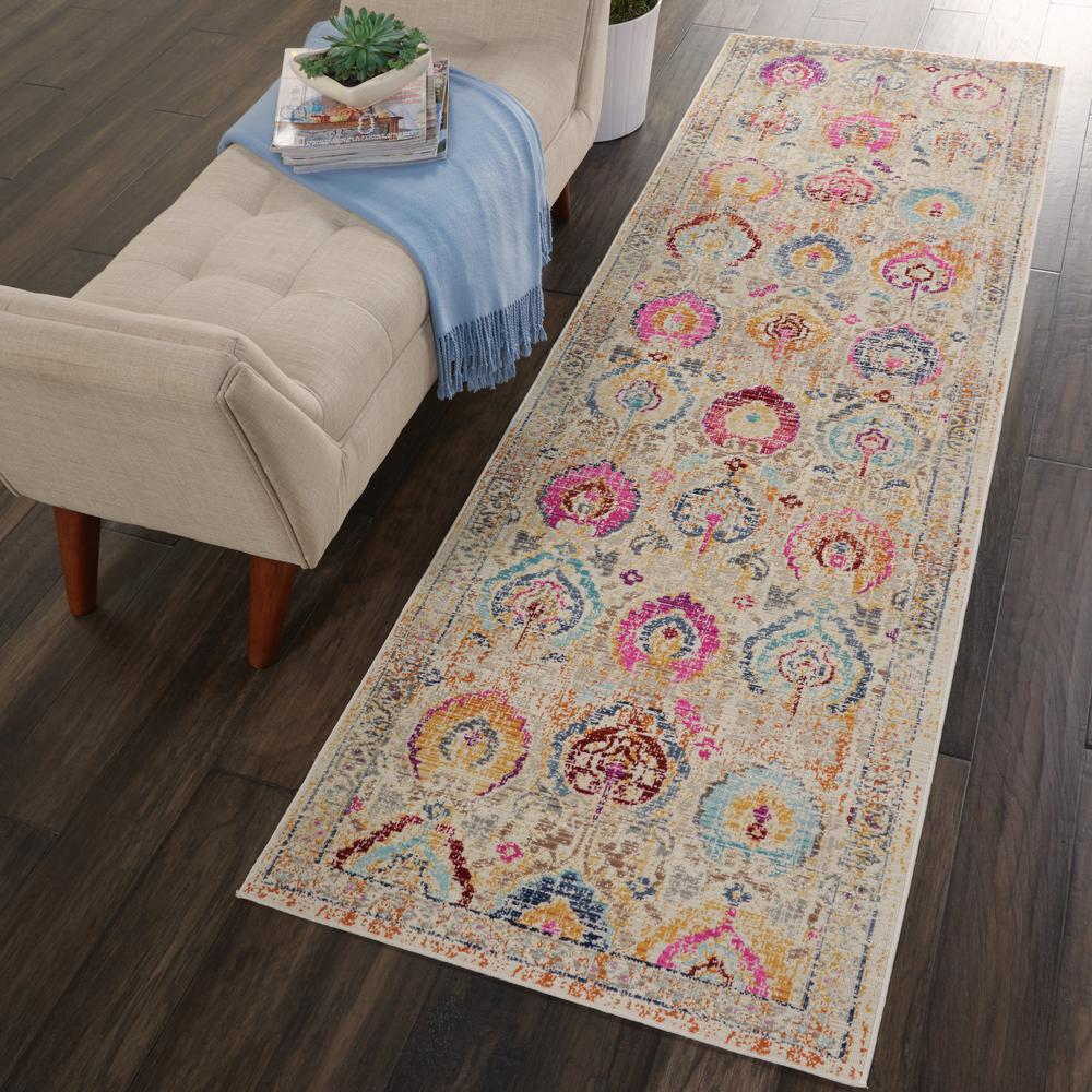 Vintage Runner Area Rug, 6' Runner. Picture 3