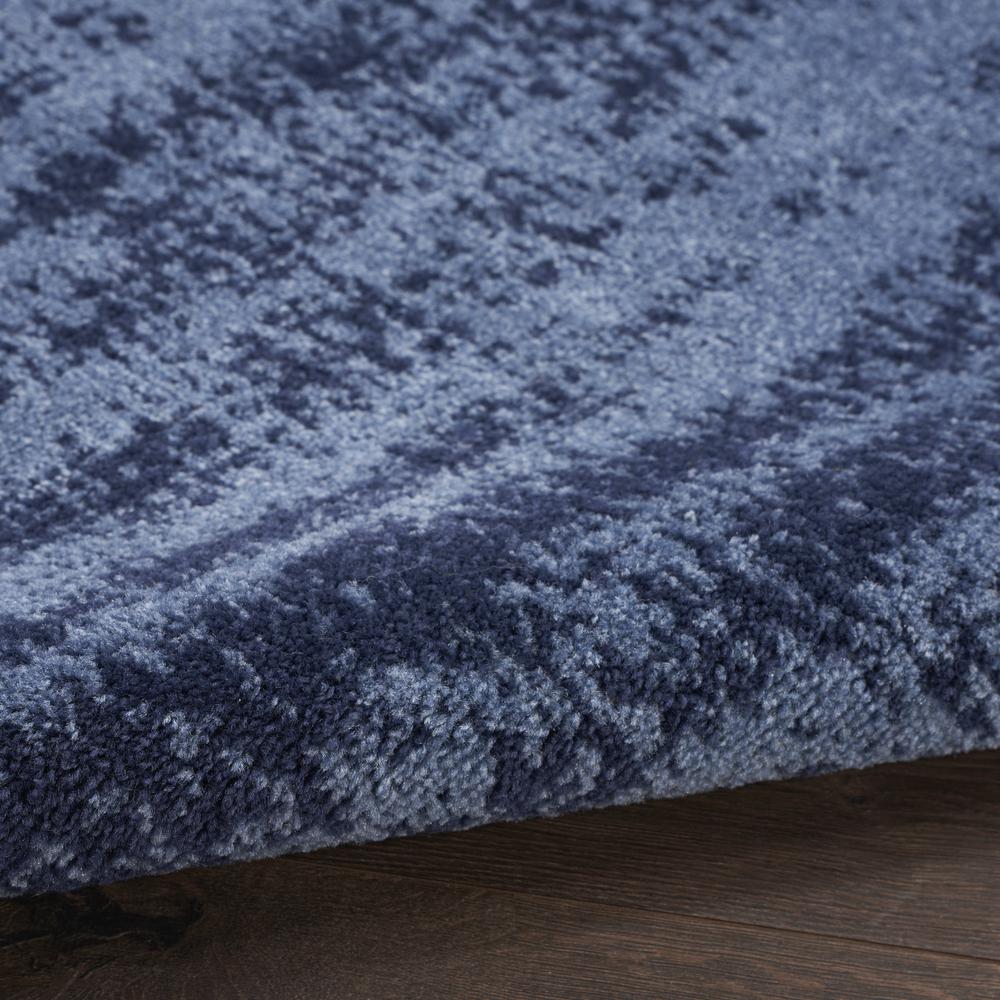 Modern Rectangle Area Rug, 4' x 6'. Picture 7