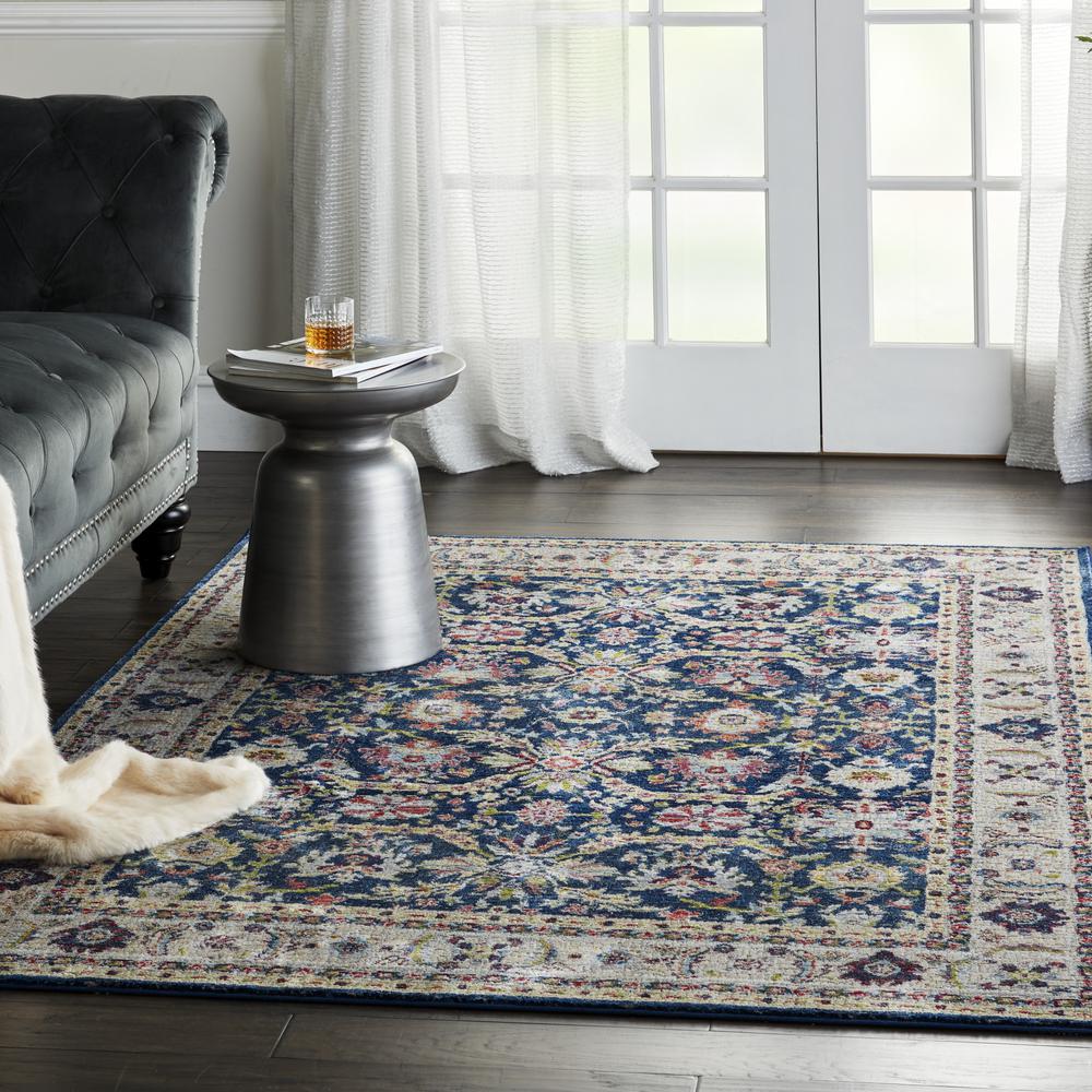 Traditional Rectangle Area Rug, 5' x 8'. Picture 10