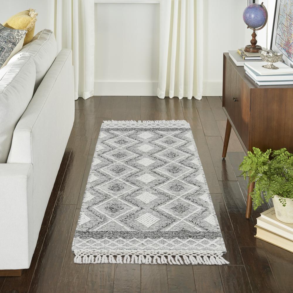 Bohemian Runner Area Rug, 8' Runner. Picture 2