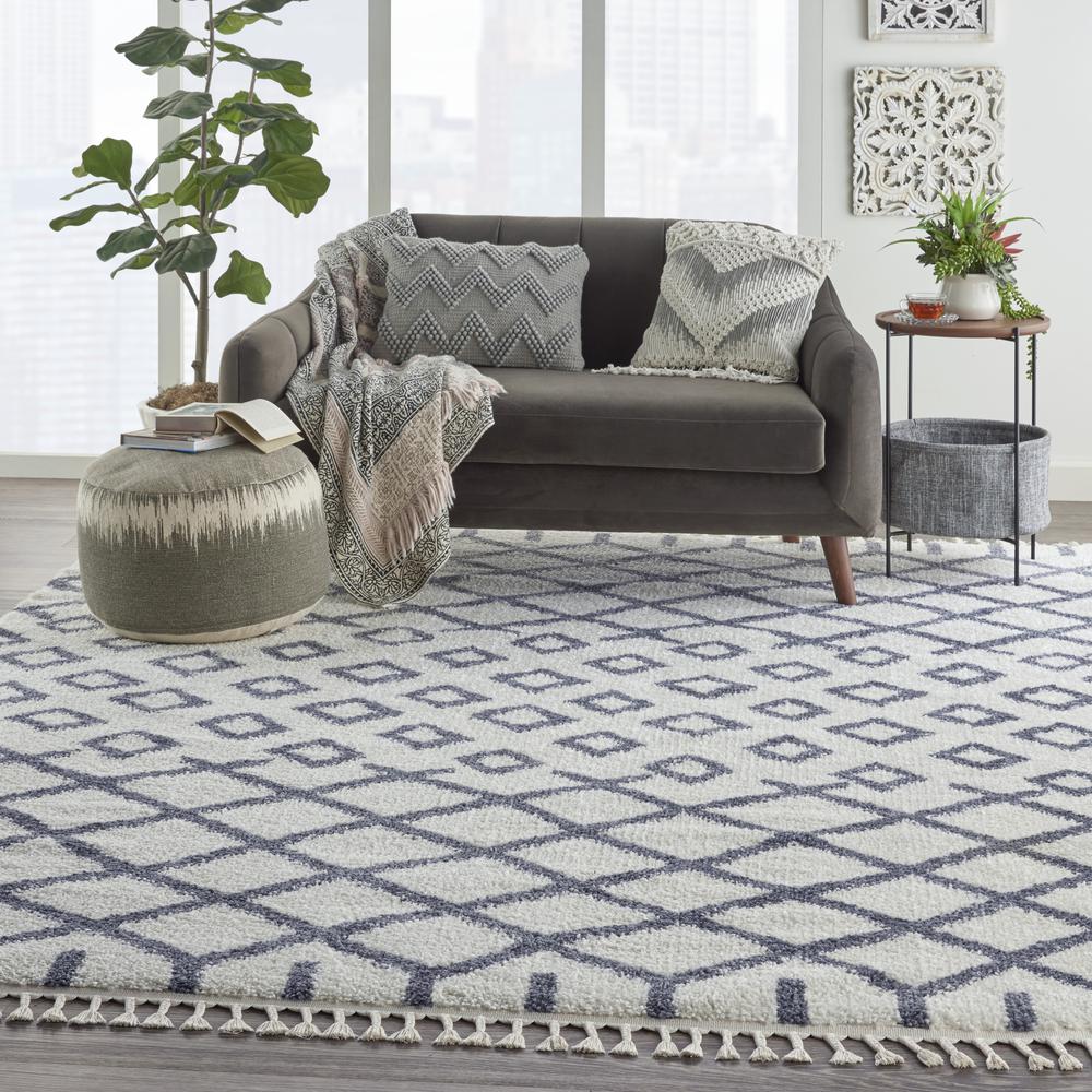 Moroccan Shag Area Rug, White, 7'10" x 10'6". Picture 9
