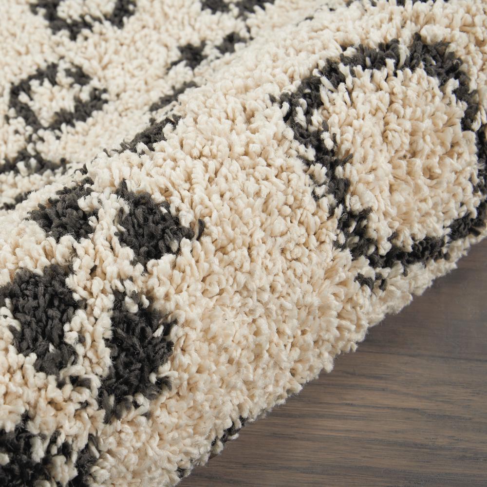 Moroccan Shag Area Rug, Cream, 3'11" x 6'7". Picture 7