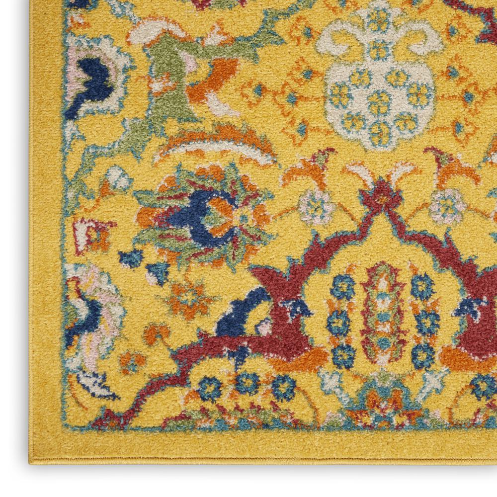 Bohemian Rectangle Area Rug, 5' x 7'. Picture 6