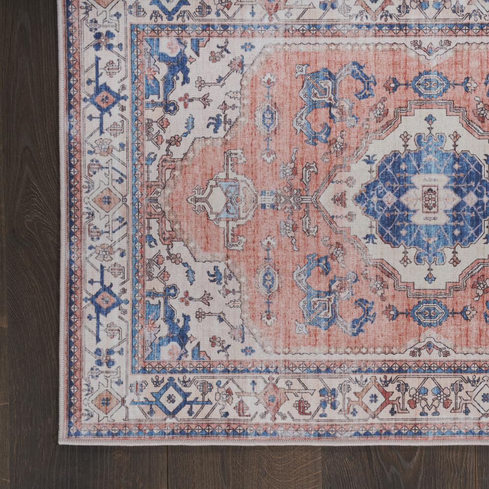 Vintage Runner Area Rug, 5' Runner. Picture 5