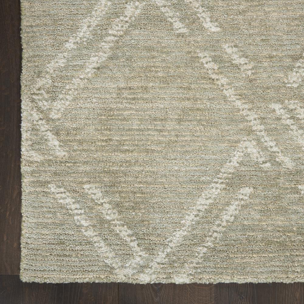 Nourison Venosa Runner Area Rug, Green Ivory, 2'3" x 7'6", VSN01. Picture 4