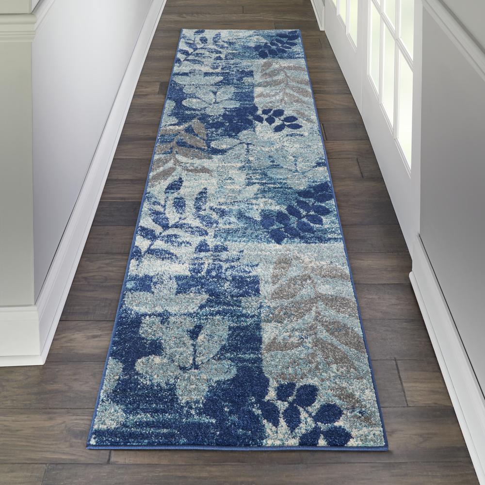 Farmhouse Runner Area Rug, 7' Runner. Picture 3