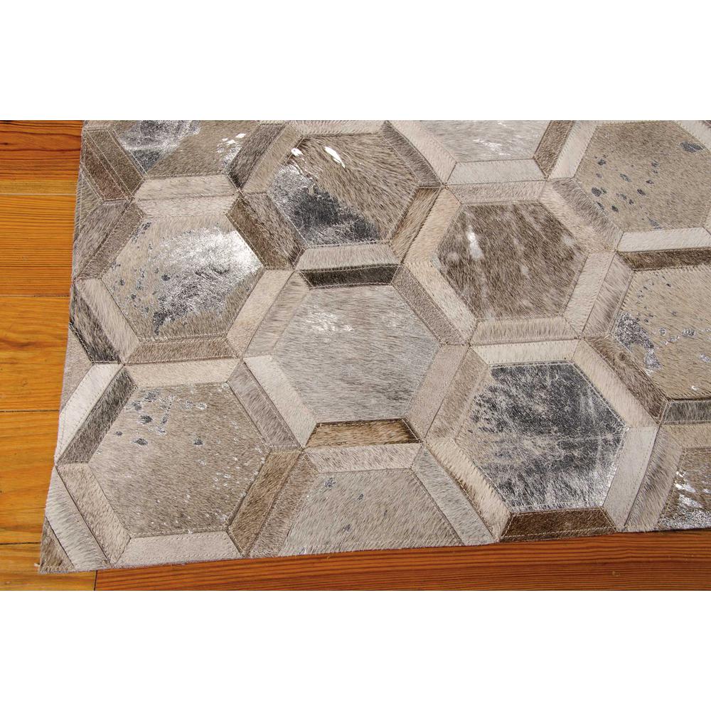 Modern Rectangle Area Rug, 5' x 8'. Picture 4