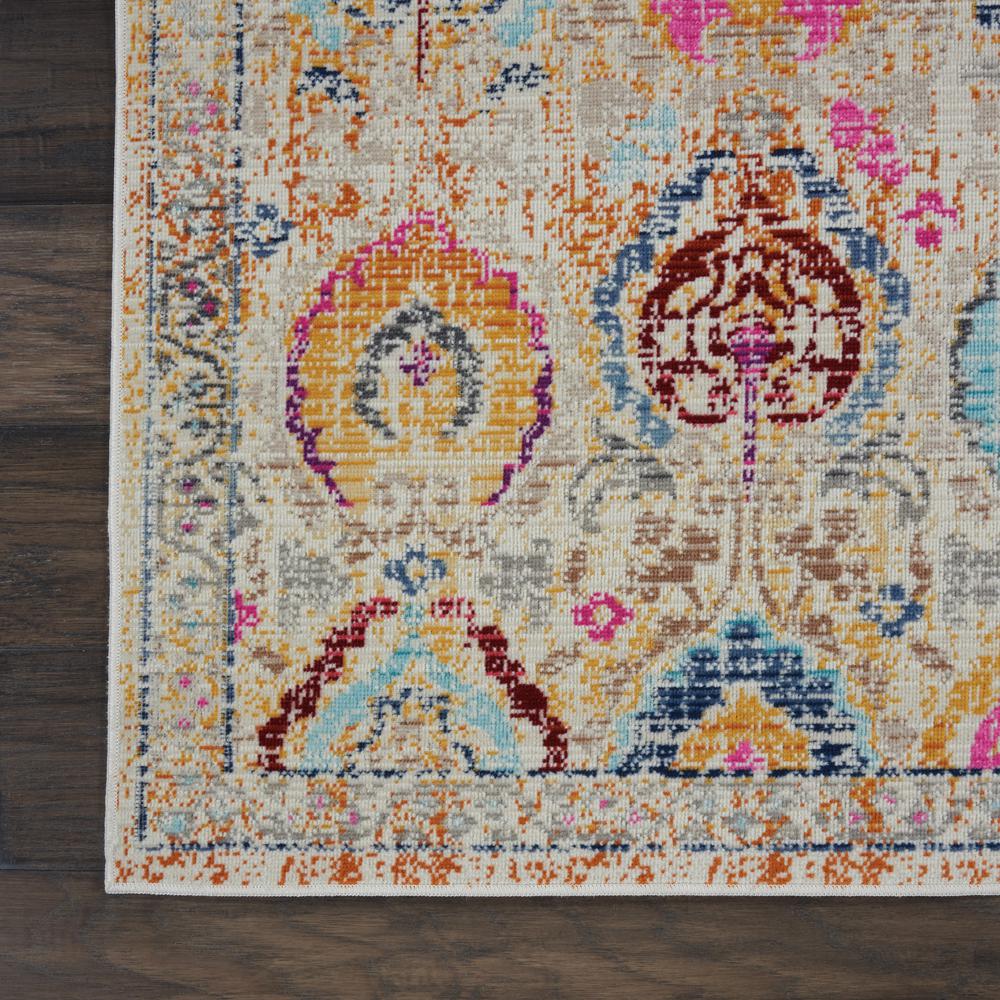 Vintage Rectangle Area Rug, 2' x 4'. Picture 4