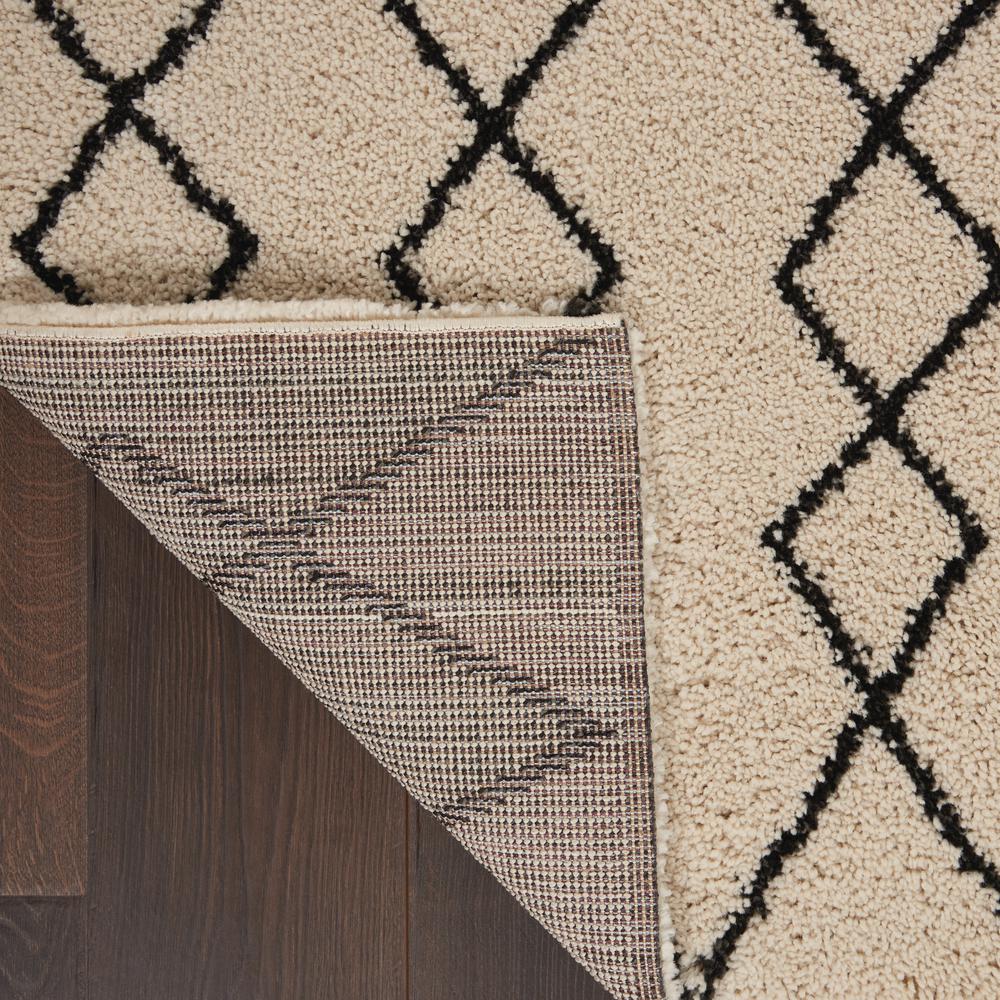 Shag Rectangle Area Rug, 5' x 7'. Picture 3