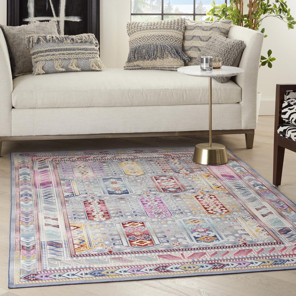 Bohemian Rectangle Area Rug, 4' x 6'. Picture 2