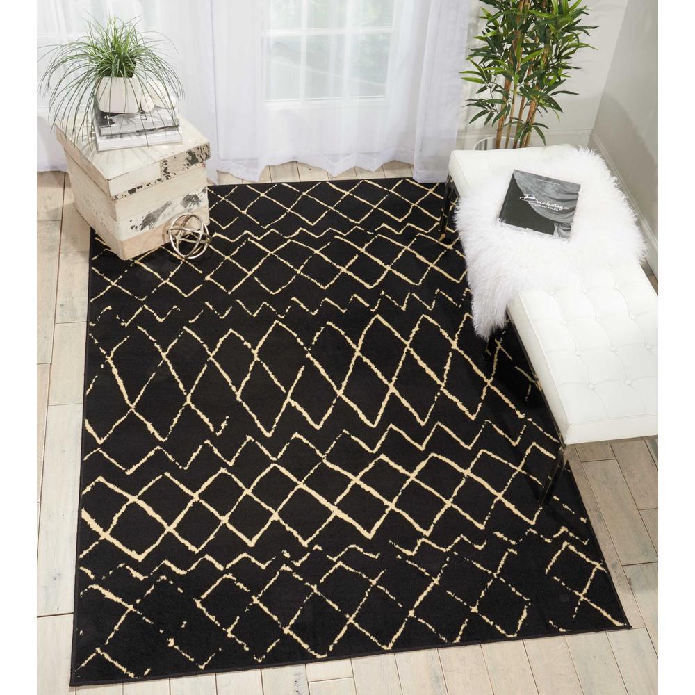 Bohemian Rectangle Area Rug, 5' x 7'. Picture 3