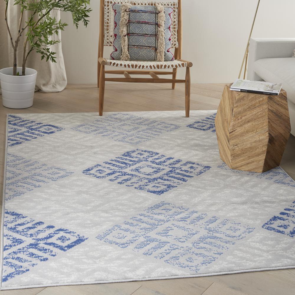Bohemian Rectangle Area Rug, 4' x 6'. Picture 2