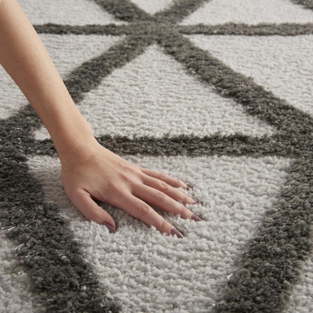 Shag Rectangle Area Rug, 5' x 7'. Picture 11
