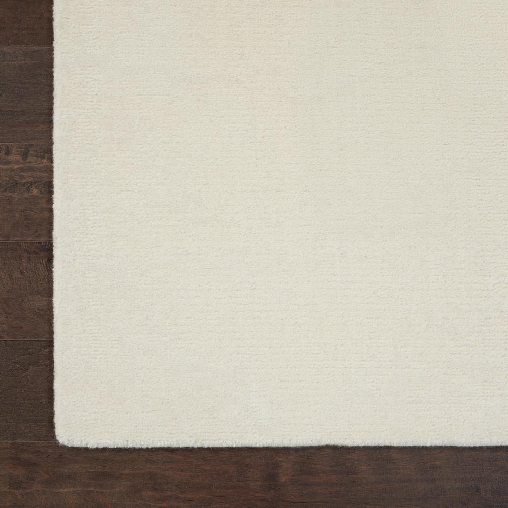 Modern Rectangle Area Rug, 2' x 3'. Picture 4