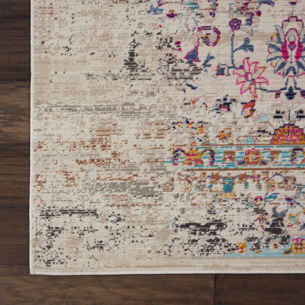 Vintage Rectangle Area Rug, 4' x 6'. Picture 4