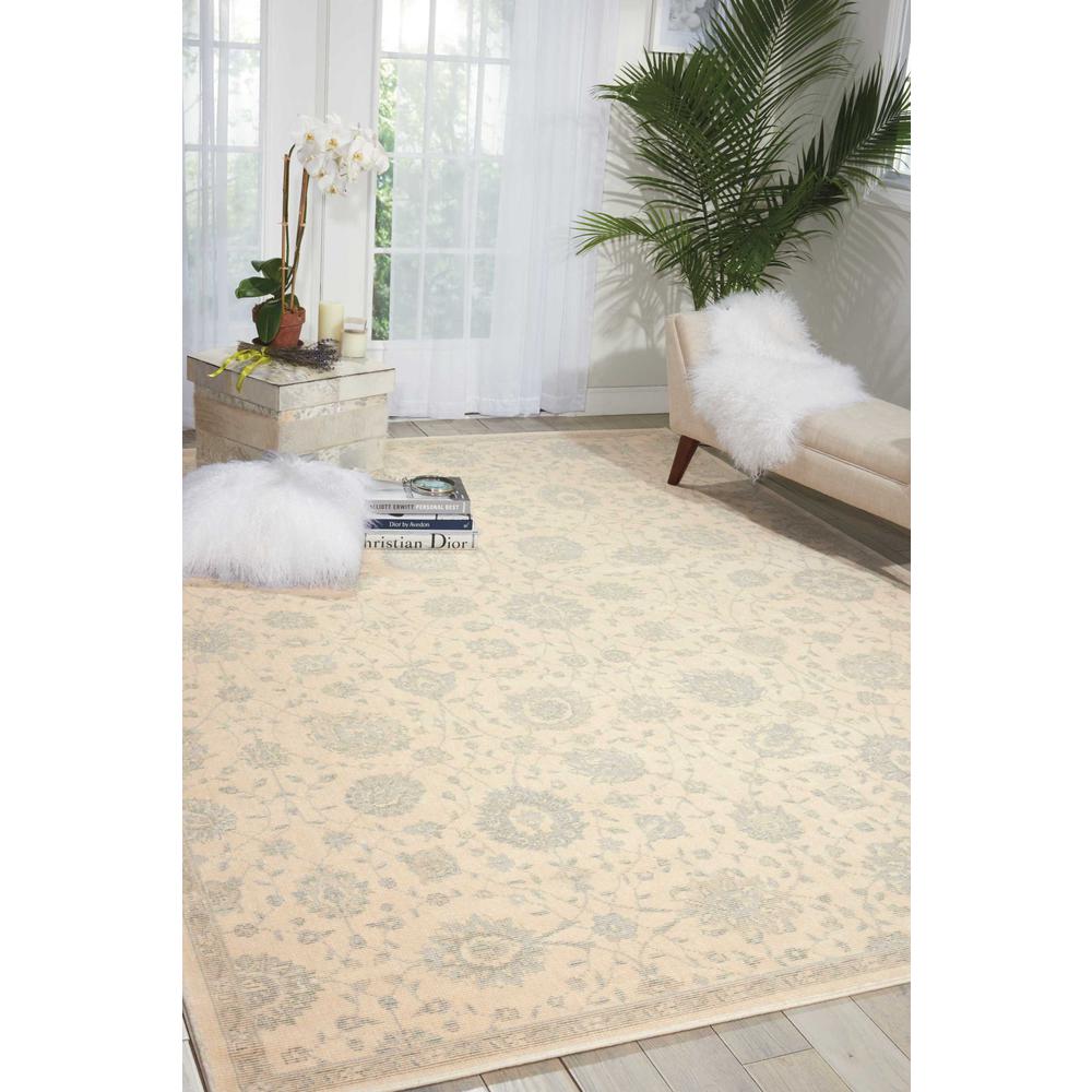 Luminance Area Rug, Cream, 3'5" x 5'5". Picture 2