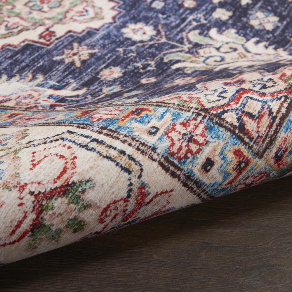 Vintage Runner Area Rug, 5' Runner. Picture 8