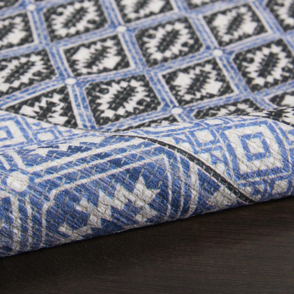 DAR05 Darien Blue Area Rug- 2'3" x 3'9". Picture 7
