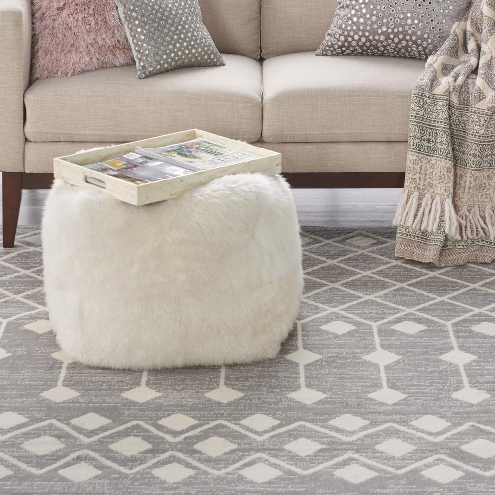 GRF37 Grafix Grey Area Rug- 8'6"x12'. Picture 8
