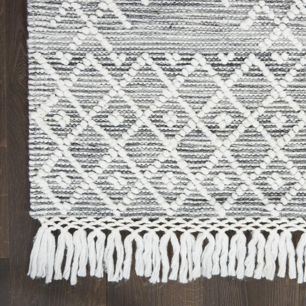 Bohemian Rectangle Area Rug, 5' x 8'. Picture 4