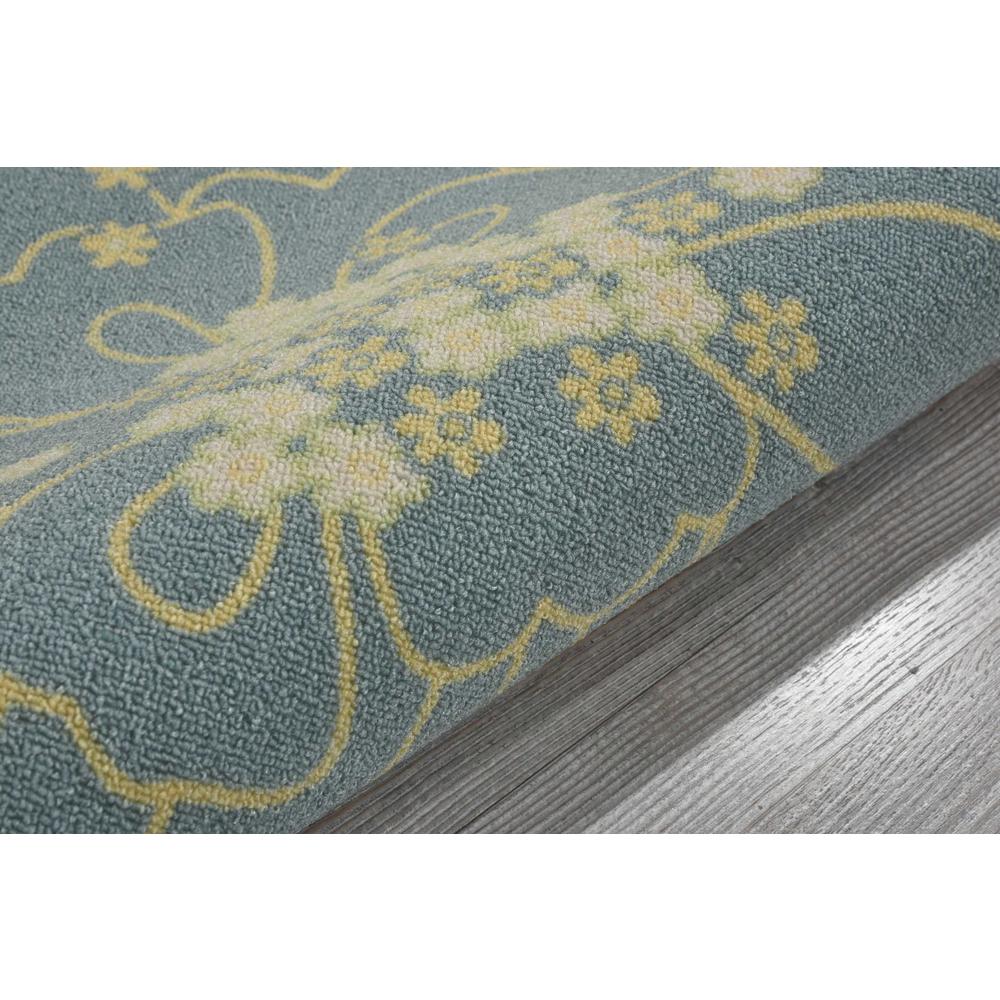 Home & Garden Area Rug, Green, 2'3" x 3'9". Picture 4