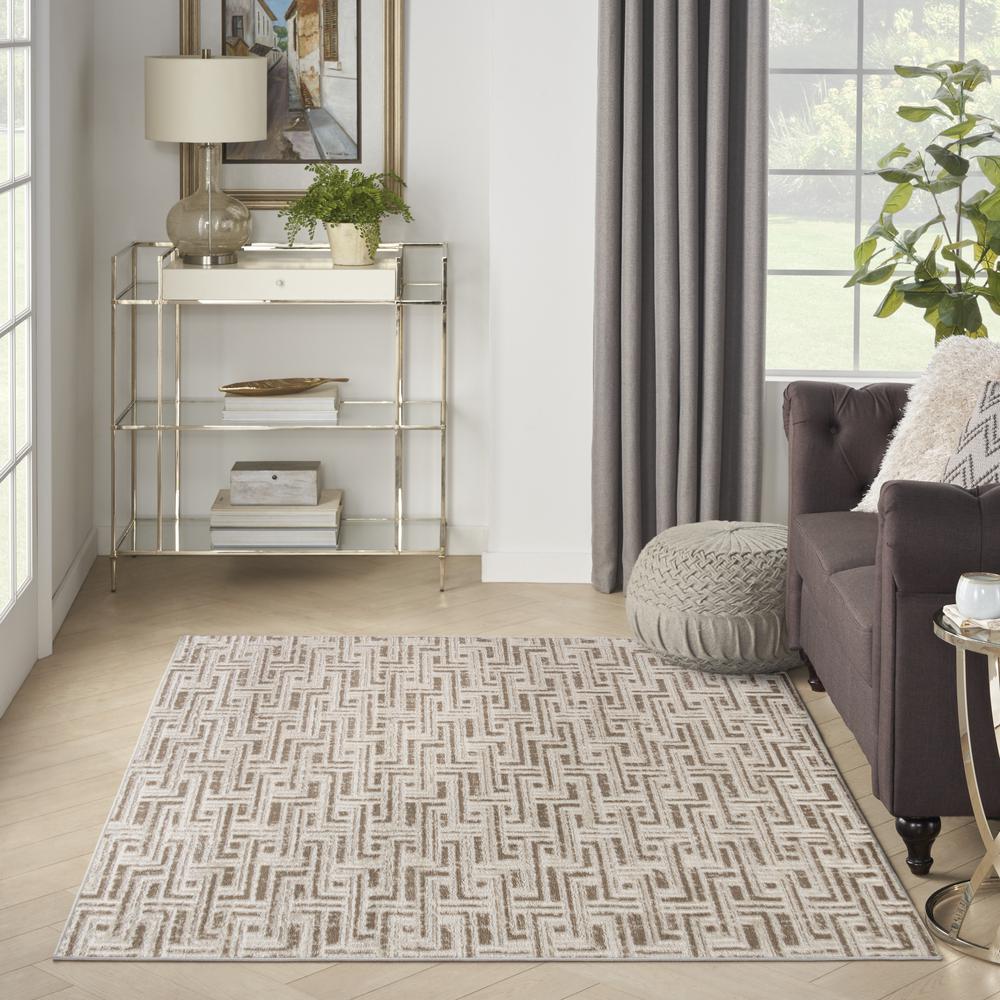 Modern Rectangle Area Rug, 4' x 6'. Picture 9