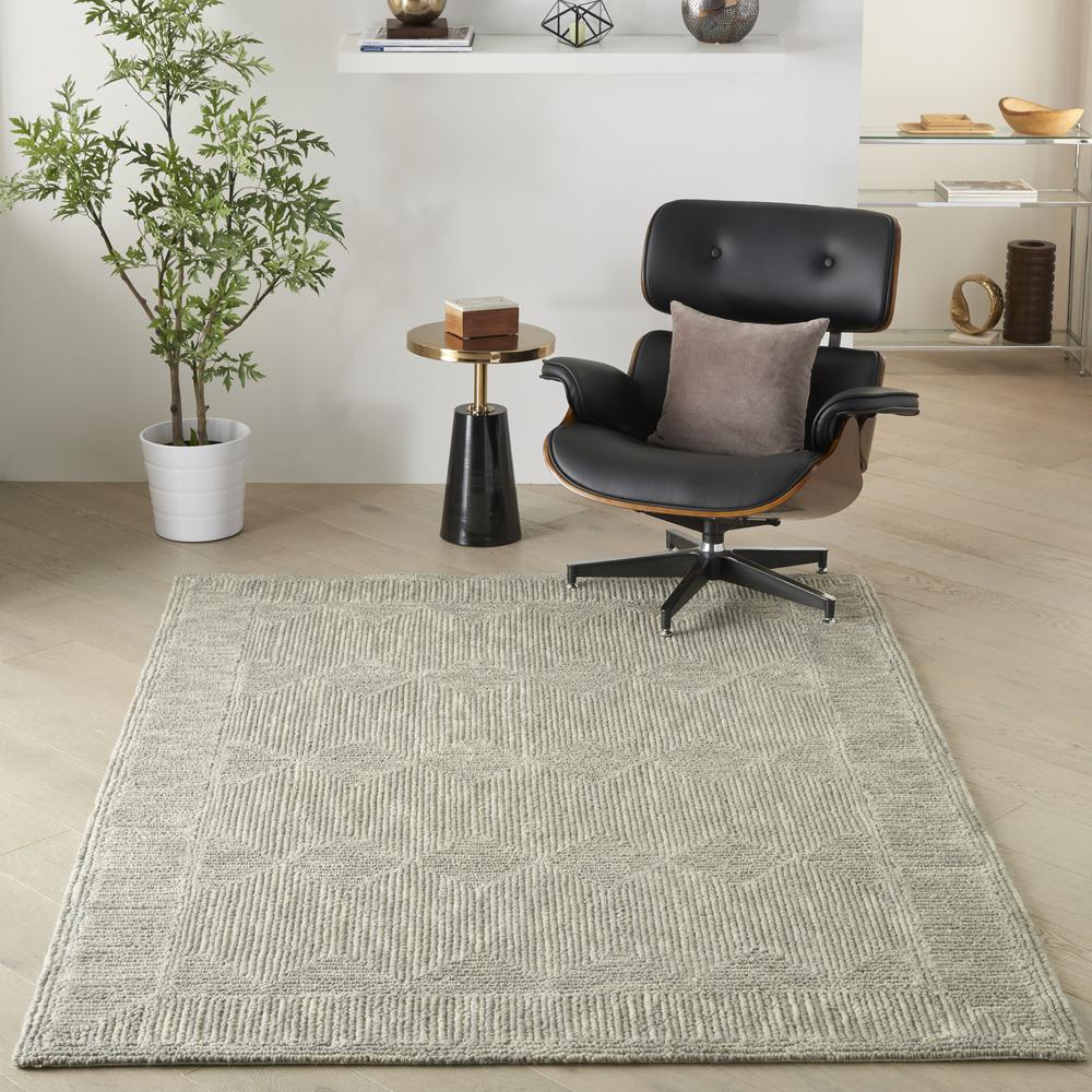 Modern Rectangle Area Rug, 5' x 7'. Picture 3
