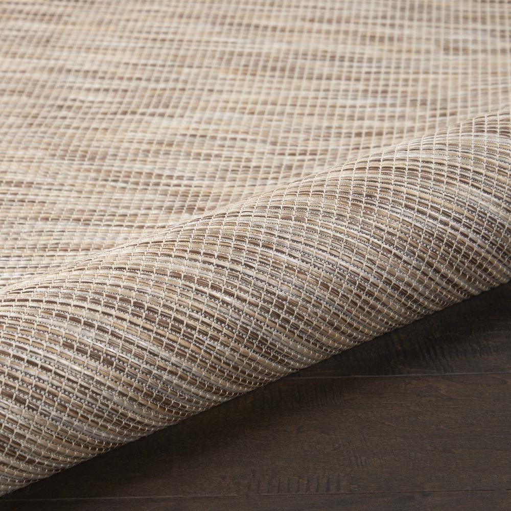 Modern Rectangle Area Rug, 3' x 5'. Picture 7
