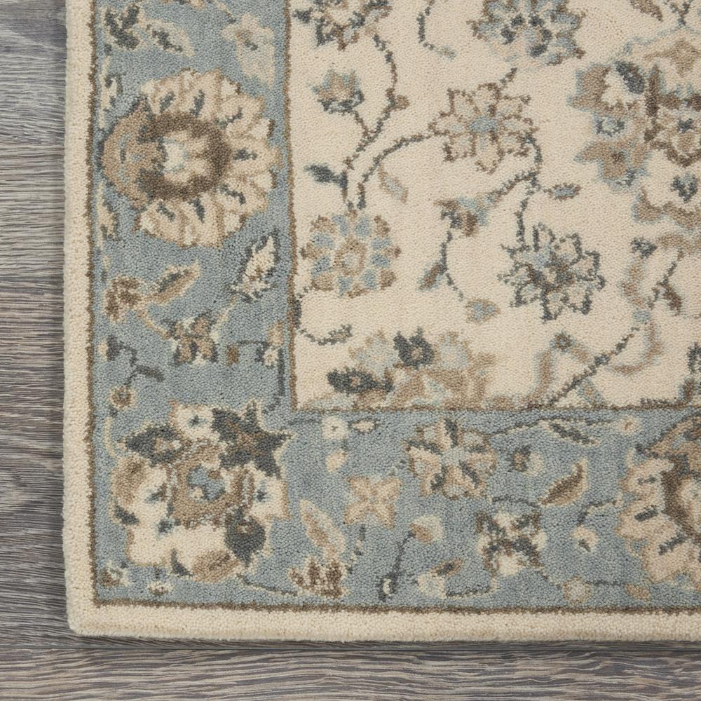 Runner Farmhouse Machine Made Area Rug. Picture 4