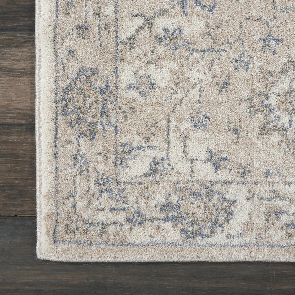 Vintage Rectangle Area Rug, 2' x 4'. Picture 4