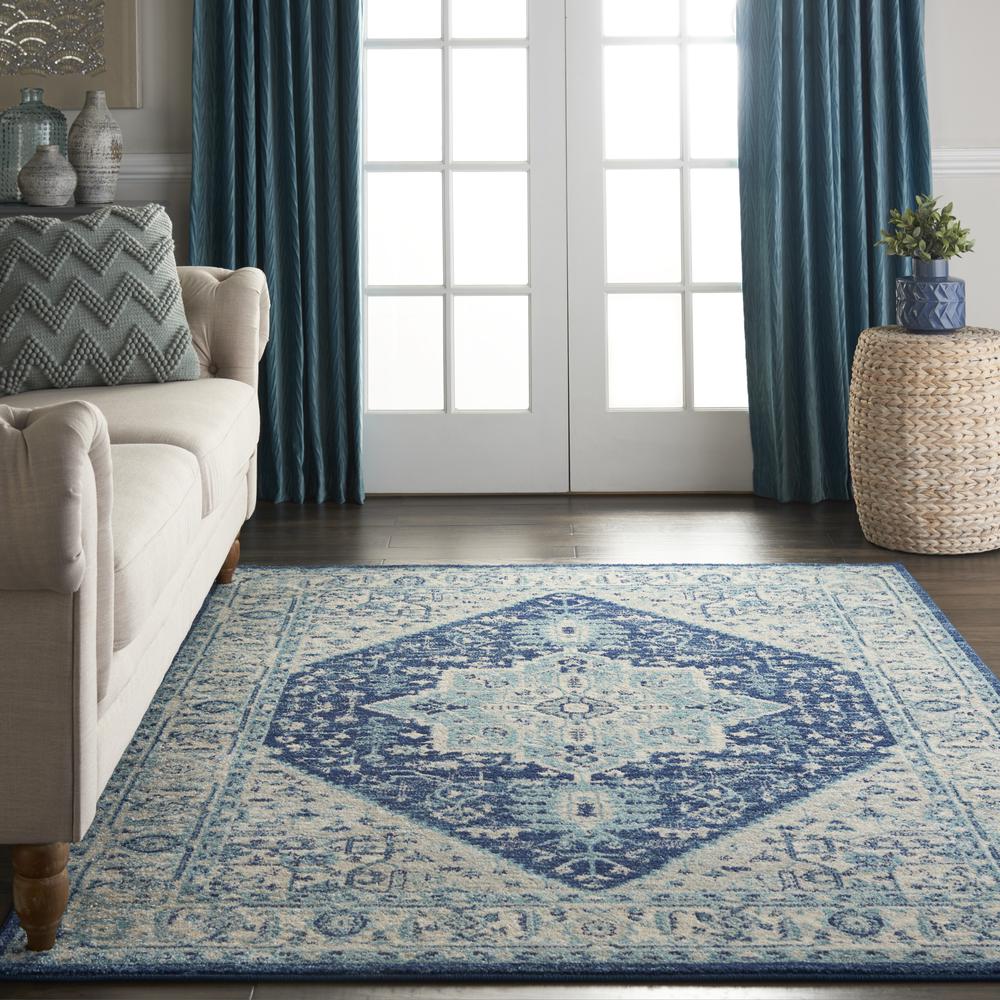Vintage Rectangle Area Rug, 6' x 9'. Picture 2
