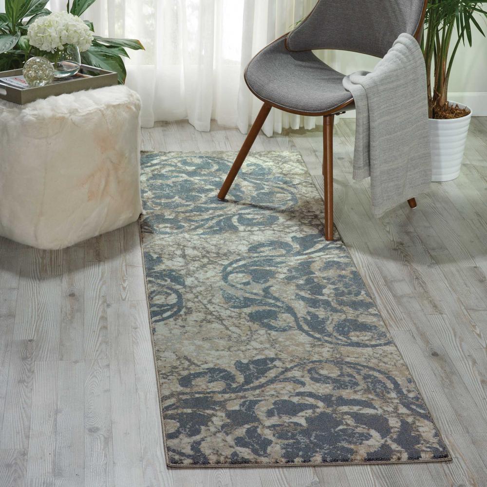 Modern Runner Area Rug, 8' Runner. Picture 2