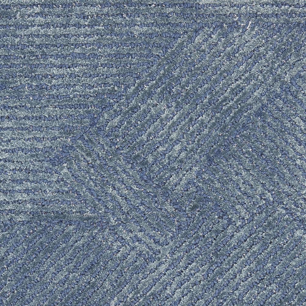 Modern Rectangle Area Rug, 5' x 7'. Picture 6