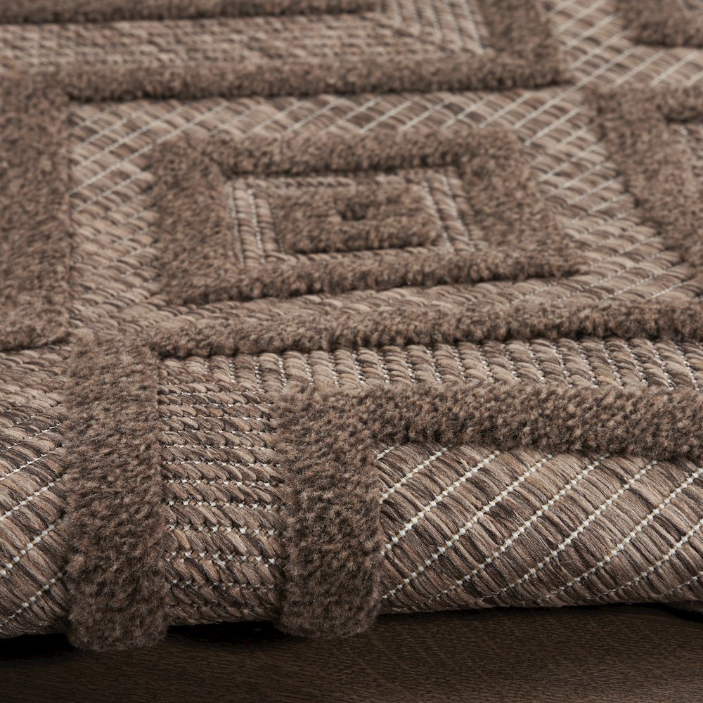 Nourison Home Versatile Area Rug. Picture 7
