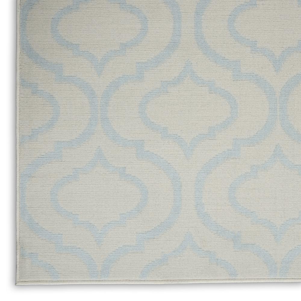 Contemporary Rectangle Area Rug, 4' x 6'. Picture 5
