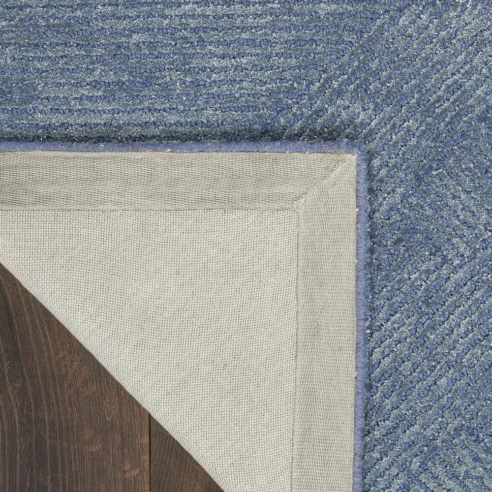 Modern Rectangle Area Rug, 5' x 7'. Picture 3