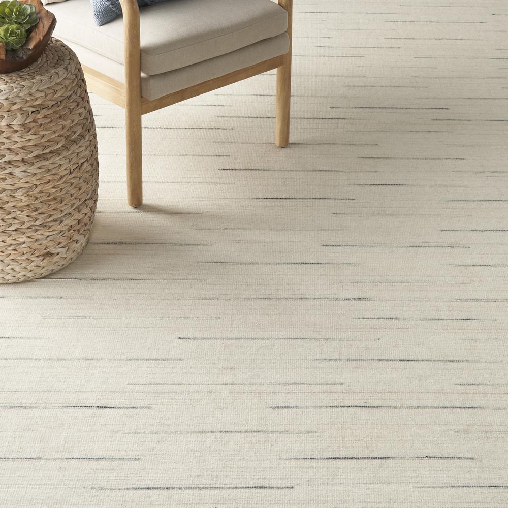 Nourison Interweave -Area Rug Ivory, IWV01. Picture 10