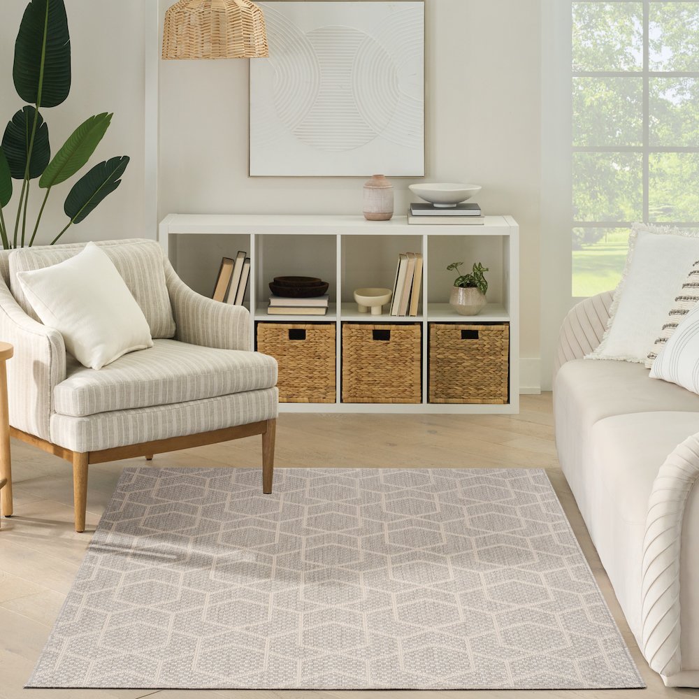 Nourison Home Horizon Indoor/Outdoor Area Rug. Picture 2