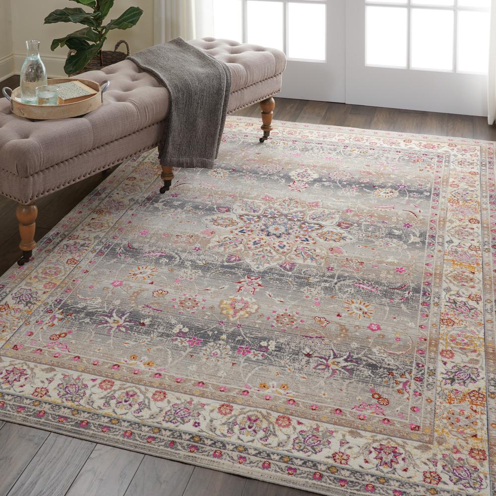 Vintage Rectangle Area Rug, 4' x 6'. Picture 10