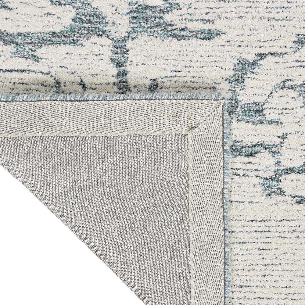 Modern Rectangle Area Rug, 5' x 7'. Picture 3