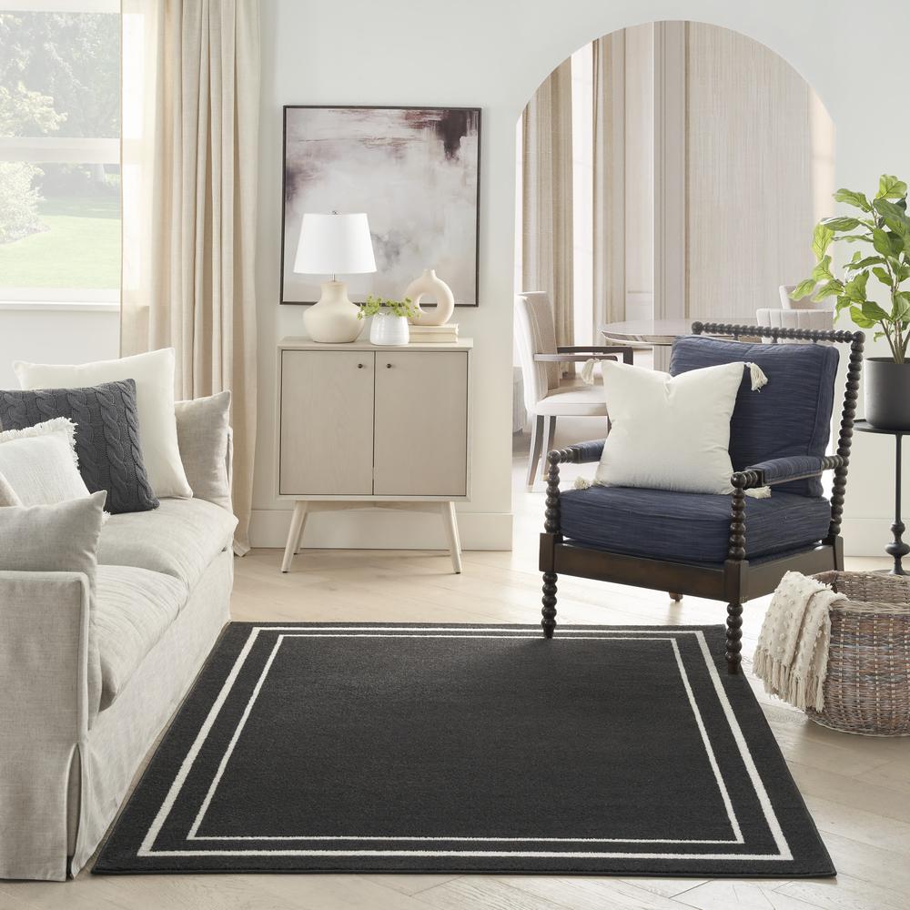 Contemporary Rectangle Area Rug, 4' x 6'. Picture 10