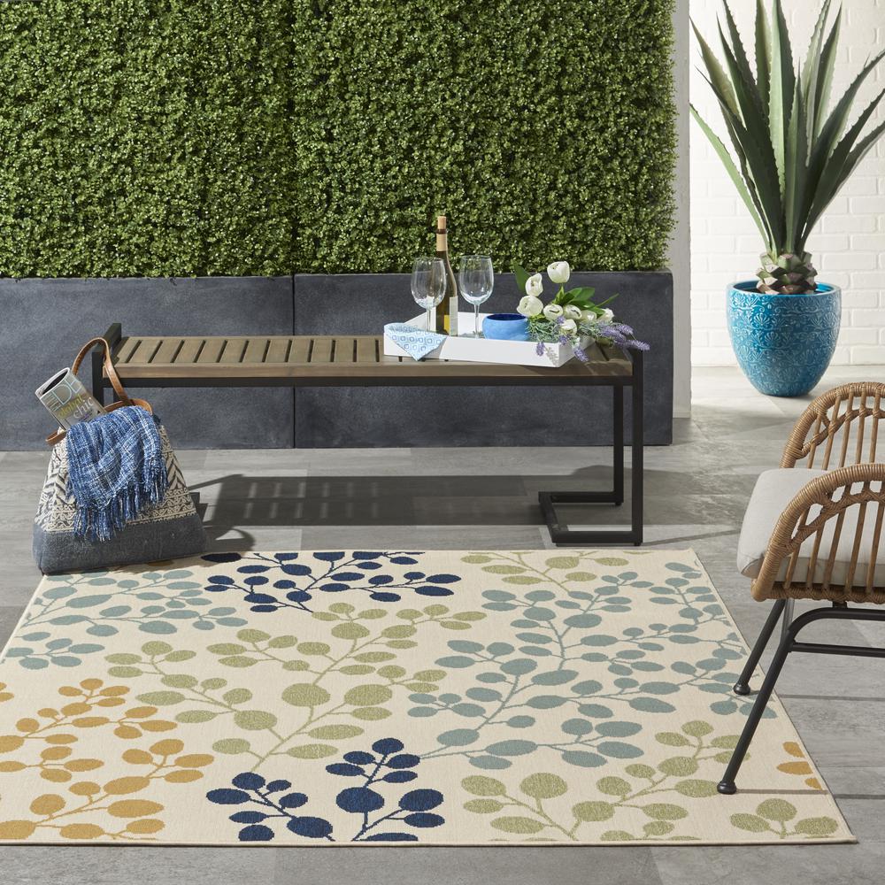 CRB01 Caribbean Ivory Area Rug- 5'3" x 5'3"square. Picture 10