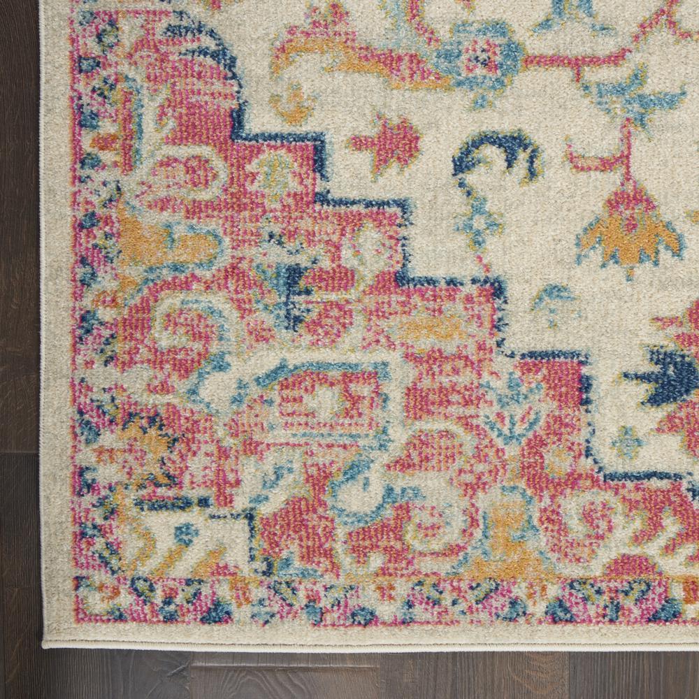 Bohemian Runner Area Rug, 8' Runner. Picture 4