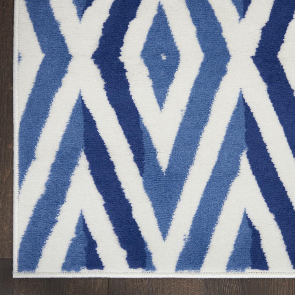 Modern Rectangle Area Rug, 7' x 10'. Picture 4