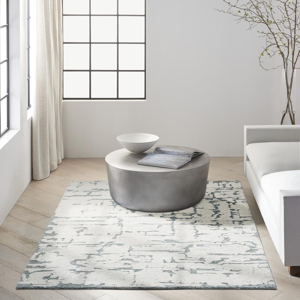 Modern Rectangle Area Rug, 5' x 7'. Picture 8