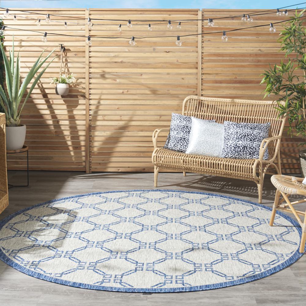 GRD02 Garden Party Ivory Blue Area Rug- 7'10" x round. Picture 10