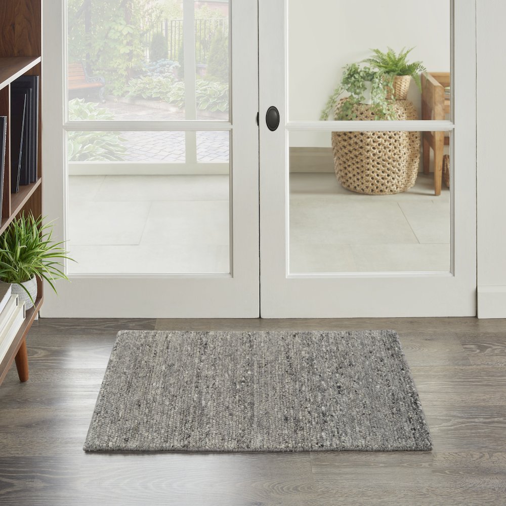 Nourison Alanna Area Rug, 2' x 3'. Picture 2