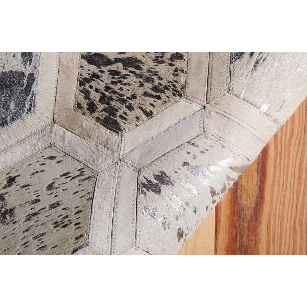 City Chic Area Rug, Snow, 8' x 10'. Picture 5