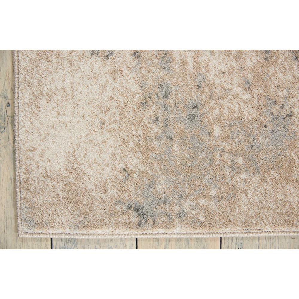 Modern Rectangle Area Rug, 4' x 6'. Picture 4